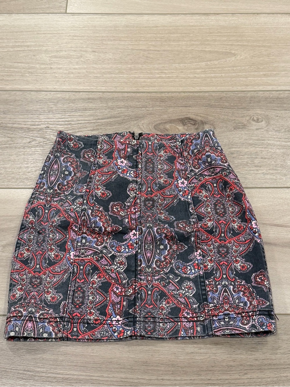 Free People boho Y2K Paisley Mini Skirt Size 0